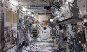 2026年、あけましておめでとう！国際宇宙ステーション体験ツアーで新年の幕開け