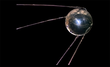 1950年代に現れた謎の「一時的な光」、核実験施設周辺に集中していた