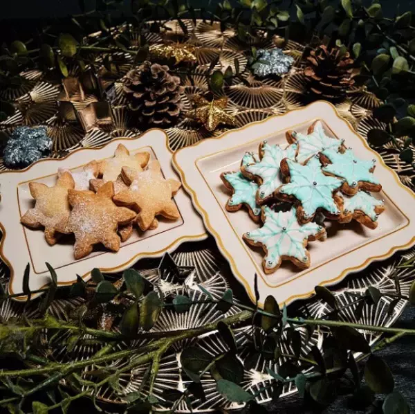 材料3つで簡単。芳醇なバターの香り漂うショートブレッドの作り方。アイシングでクリスマス仕様にも