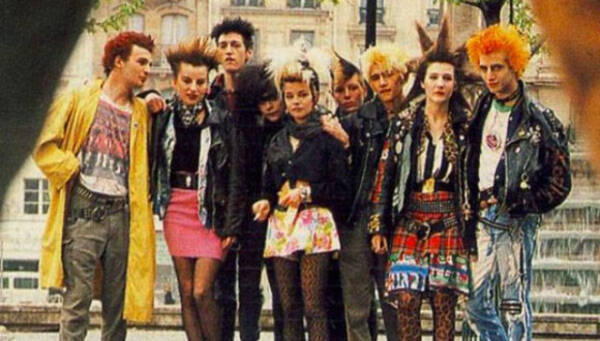 フランスに飛び火したパンクロック文化 1980年代フランスのパンキッシュな若者たちの写真 17年4月27日 エキサイトニュース