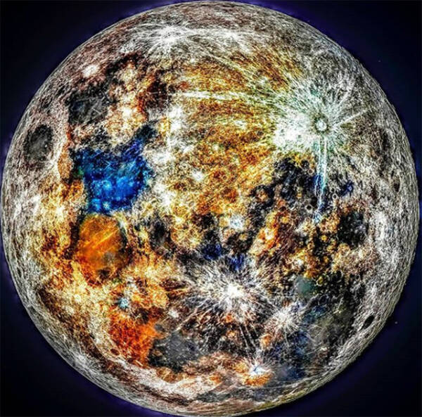 月はこんなにも色彩にあふれていた 15万枚のスーパームーンの写真からから色データを抽出して作り上げたカラフルな月 19年3月10日 エキサイトニュース