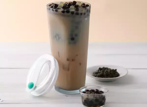 これでタピればストローいらず。タピオカミルクティー専用のボトルが開発される