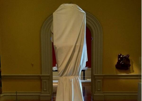 白い布が被せられたまま 誰も中身を見たことがない 幽霊時計 ゴースト クロック その理由とは 19年11月1日 エキサイトニュース