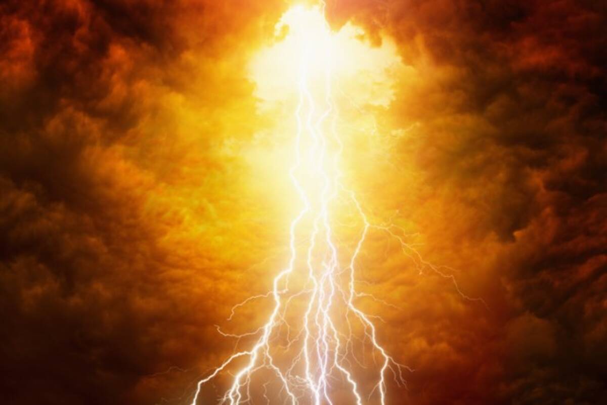 空が裂けた 全長700キロの巨大雷 メガフラッシュ が世界最長記録を更新 年6月27日 エキサイトニュース
