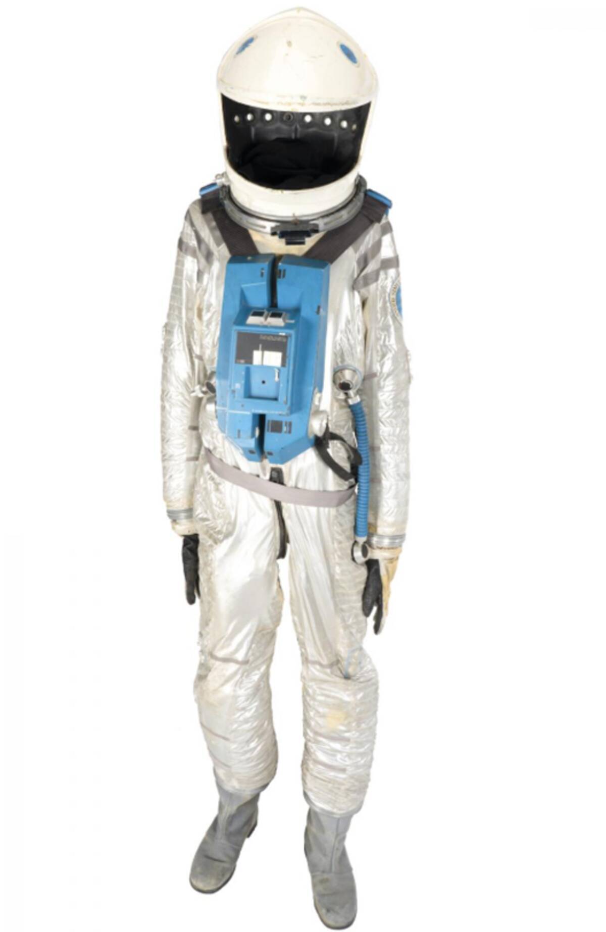 映画 01年宇宙の旅 で使用された宇宙服がオークションに 年7月10日 エキサイトニュース