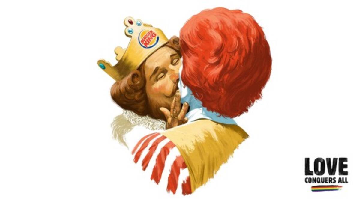 バーガーキングの王とマクドナルドのドナルドが情熱的なキス フィンランドのゲイ プライドキャンペーン広告 年9月14日 エキサイトニュース