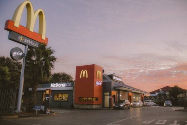 車内の様子はお見通しだった マクドナルドのドライブスルーで 店員が顧客の注文を間違えない理由 イギリス 2021年1月25日 エキサイトニュース