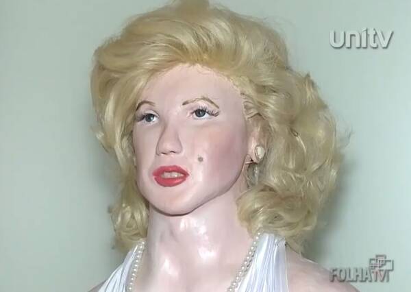 ちょっと溶けかけた感じが逆にいい ネットで話題を呼んだブラジルの蝋人形館 21年2月18日 エキサイトニュース