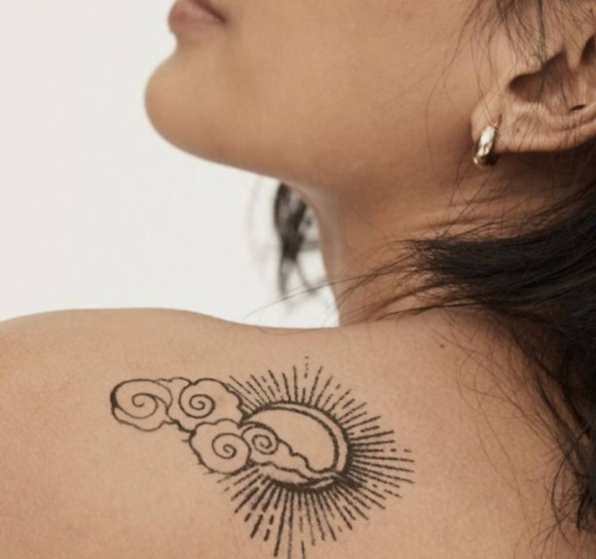 これなら後悔なし 1年で消える期間限定タトゥーが開発される 21年5月5日 エキサイトニュース これなら後悔なし 1年で消える期間限定タトゥーが開発される 21年5月5日 エキサイトニュース