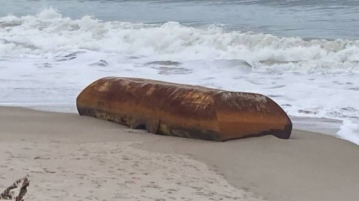 漂着ミステリー 海岸に流れ着いた金属製の箱状の物体 その正体は 21年11月日 エキサイトニュース