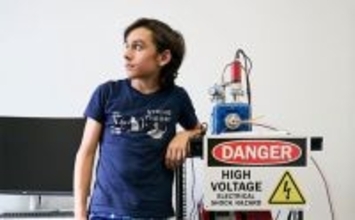 アメリカの12歳少年が核融合炉に成功。ギネス記録更新に挑む