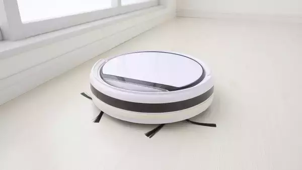 ロボット掃除機が妻の不倫を暴くも夫が有罪に（台湾）