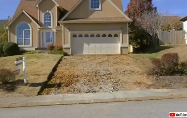 誰が？何のために？テネシー州で自宅前の私道が消えてしまう