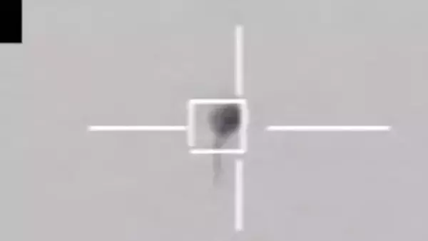 米軍戦闘機が上空でUFO（UAP）を撃墜する新たな映像が2度目の機密解除で公開