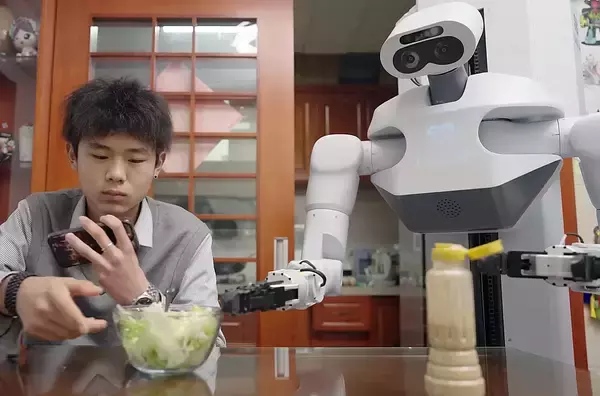 家事ロボットがついに自宅へ！車輪型ヒューマノイドが量産化