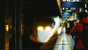 パソコンと無線機を使って台湾の新幹線システムに侵入、4本を止めた大学生