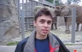 Youtubeで最初に投稿された動画がイギリスの博物館で展示中