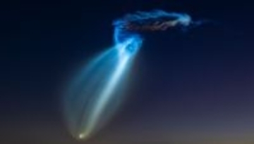 宇宙クラゲがフロリダの空に出現し住民が衝撃。スペースXのロケットの打ち上げで発生