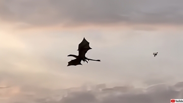 異世界に来ちゃった？イギリスの空を舞うリアルなドラゴンが目撃されて大騒ぎ