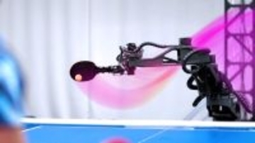SONYの研究者たちが卓球でプロレベルの人間選手に勝てるロボットを開発