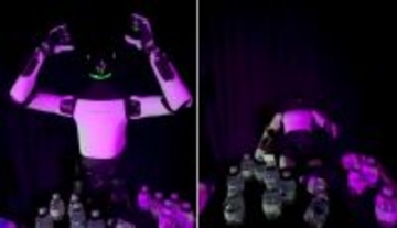 テスラのヒューマノイドロボットが謎の転倒で遠隔操作疑惑