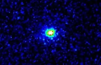 謎の恒星間天体「3I/ATLAS」が3度目の色の変化、尾の消失も