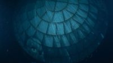 米海軍がNASAのために撮影した不気味な水中物体。海に潜むその正体とは？