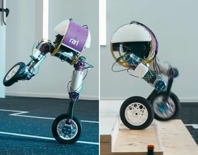 曲芸ができる車輪ロボットがその技を披露