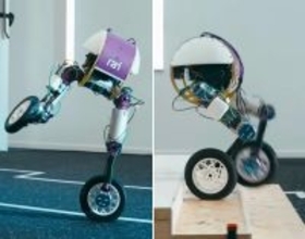 曲芸ができる車輪ロボットがその技を披露