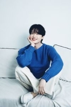 イ・ジョンソク、年末まで続く善行…ソウル峨山病院に1億ウォン寄付