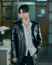 未熟な若者から社長へ…ジュノが描く奮闘と成長の物語