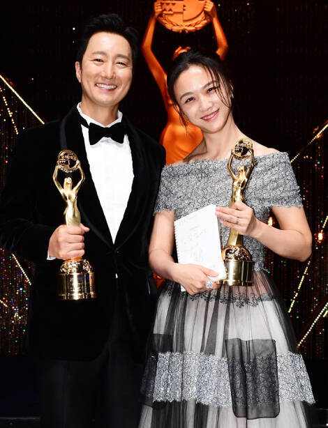 『別れる決心』が6冠王！『第43回 青龍映画賞』受賞者は？