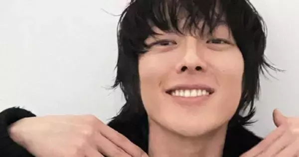 「チャン・ギヨン、青い瞳の神秘的な魅力」の画像