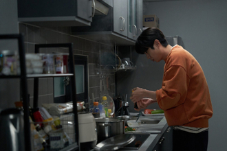 チェ・ウシク、“命の数字”が見えるキャラクターに変身