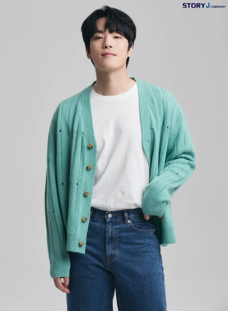 キム・ジョンヒョン、柔らかいカリスマ…新プロフィール写真公開！