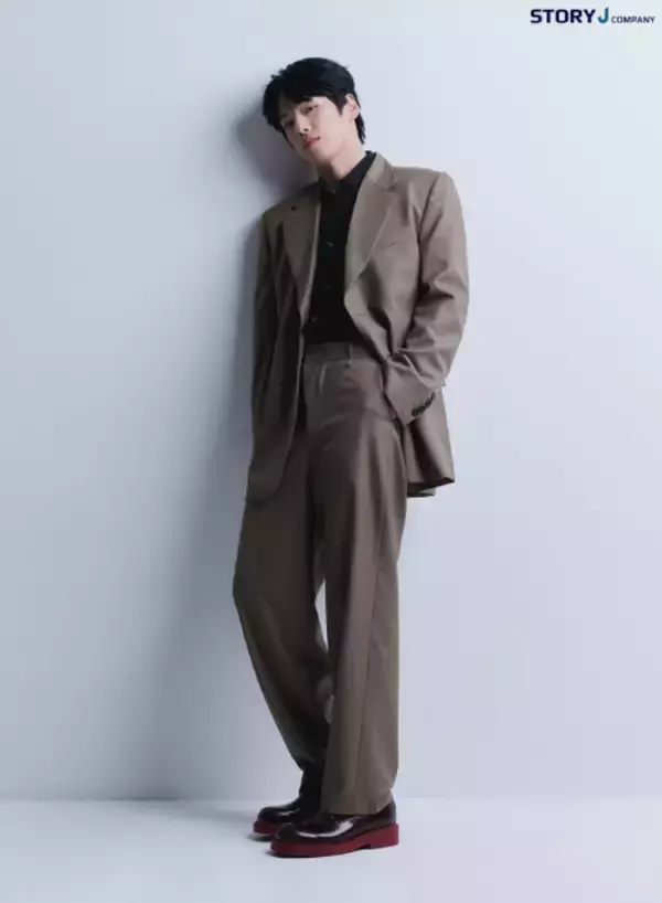 「キム・ジョンヒョン、柔らかいカリスマ…新プロフィール写真公開！」の画像