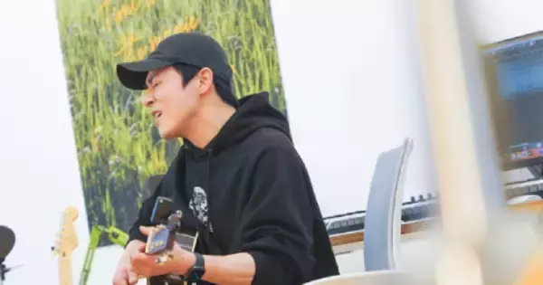 「チョ・ジョンソク、パイロット→女装…破格変身を予告！」の画像