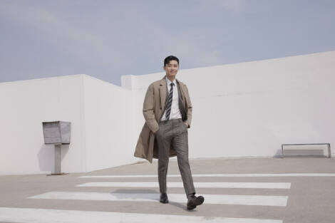 パク・ソジュン、ジェントルなスーツルック