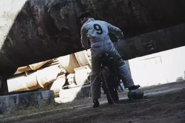 チ・チャンウク主演『捏造された都市』、カタルシス炸裂の未公開スチール公開