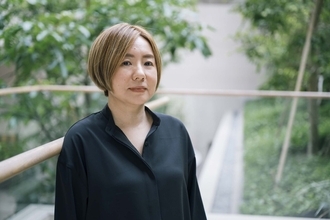 「謎解き」という形式があるからこそ書けた柴崎友香さんの新境地！