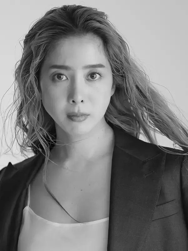 「時給1500円の最底辺から時給26万円・月収1億円超えに！　エンリケの接客術」の画像