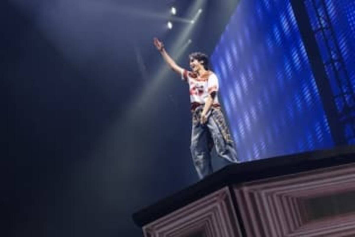 HOPE ON THE STAGE カーディガン（BTSのJ-HOPE、ソロ活動を海外 