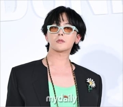 BIGBANGのG-DRAGON、久しぶりの公の場…韓国の国立大KAISTのトークショーに参加へ