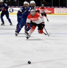 アイスホッケー女子、日本は敗退　世界選手権準々決勝、米国に完敗