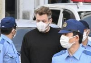 違法薬物密造か、静岡の施設捜索　錠剤5万個押収、3人逮捕