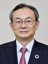 三菱UFJ新社長に半沢氏発表　頭取に大沢氏、来年4月就任