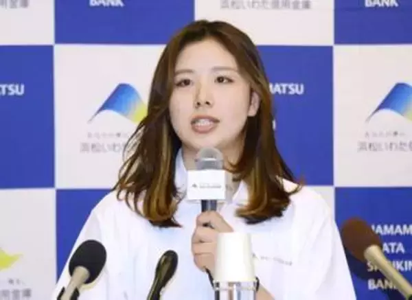 三木が報告会「借りは五輪で」　スノボ女子2季連続W杯総合V