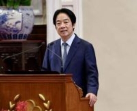 台湾の頼総統、防衛費「不完全」　減額の野党案可決を批判