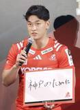 「李承信「優勝見せたい」　ラグビーPOへ抱負」の画像1