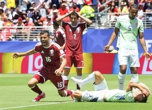 スイス―カタールはドロー　サッカーW杯第3日